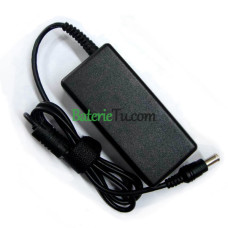 19 V 40 W nabíjačka 2.1A napájací adaptér striedavý prúd 4,5 x 6,5 mm